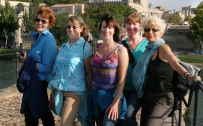 ©R.Goellnitz - Les Dames 'Sur le Pont DA'vignon' during Yoga Retreat in Provence